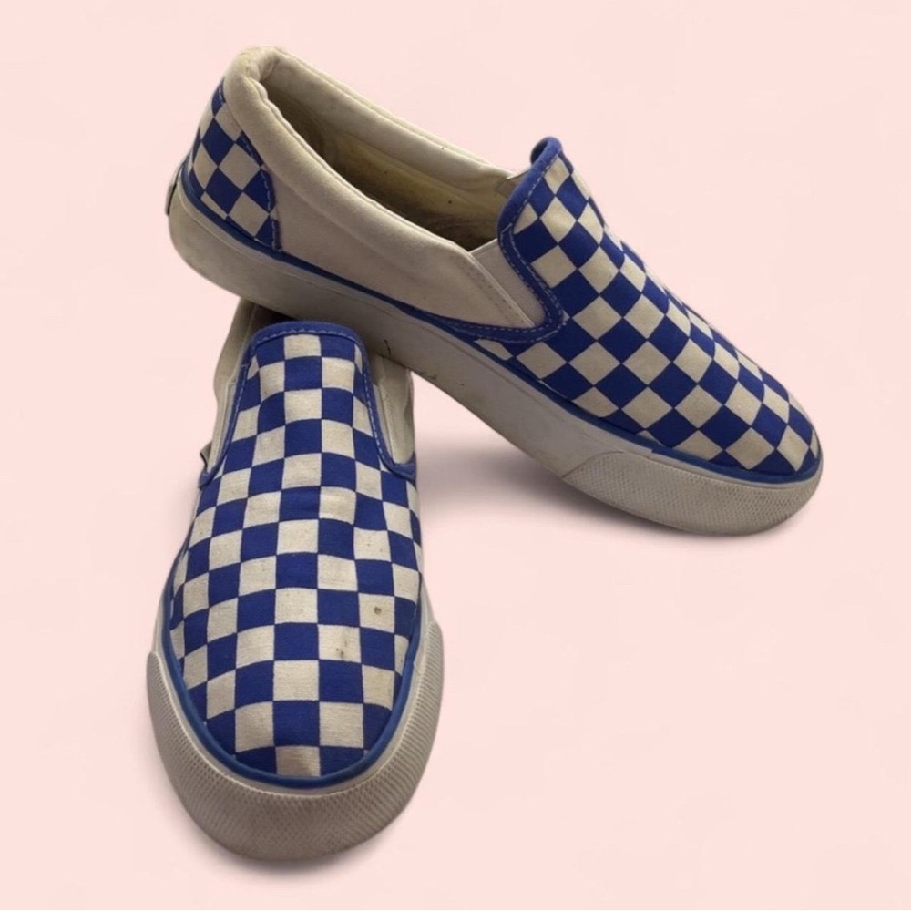 SOLD. Women’s Size 10 Mudd Blue White Canvas Checkered Slip On Skater Sneakers - Picture 8 of 8